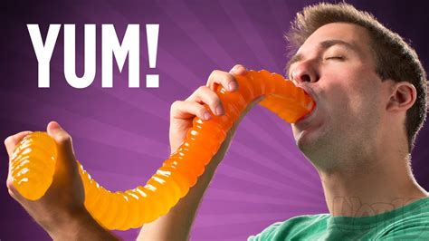 world's largest gummy worm